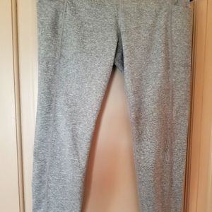 Zyia Heather Gray 7/8 Leggings